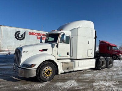2012 Peterbilt 386 6x4 Sleeper Prime Mover