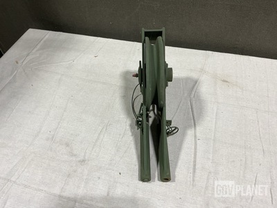 (5) Oshkosh 2176020U Groove Pulleys