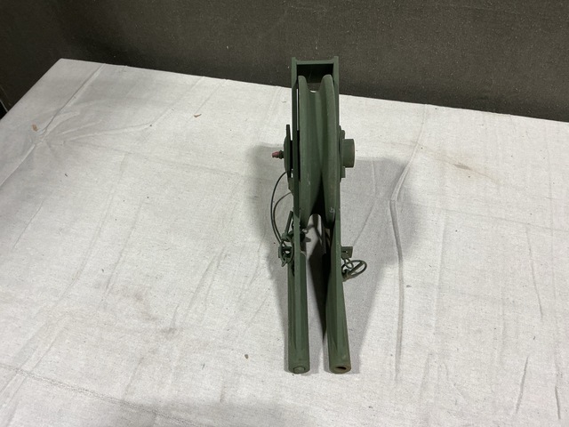 (5) Oshkosh 2176020U Groove Pulleys