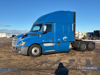 2020 Freightliner Cascadia 126 6x4 T/A Sleeper Truck Tractor
