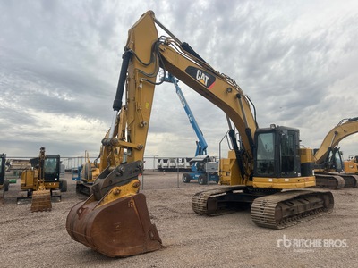 2013 Cat 321D LCR Pelle Hydraulique sur Chenilles