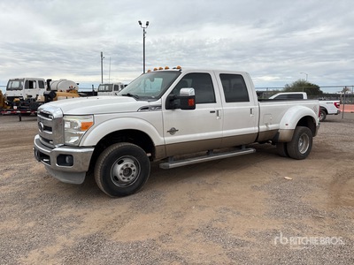 2012 Ford F-350 Lariat 4x4 Crew Cab Pickup