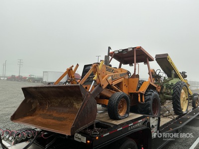 Case IH Backhoe Loader