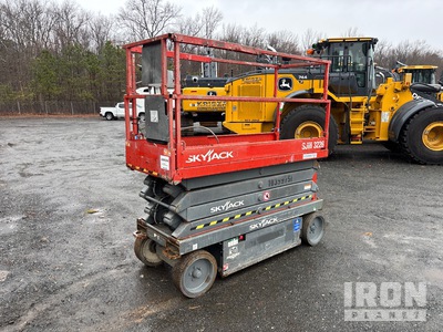 2015 Skyjack SJIII 3226 Electric Scissor Lift