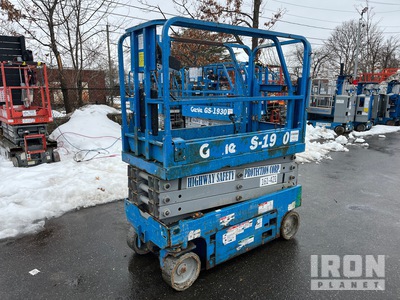 2018 Genie GS-1930 Electric Scissor Lift