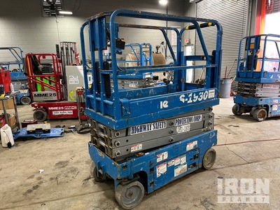 2017 Genie GS-1930 Electric Piattaforma aerea verticale