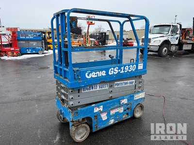 2017 Genie GS-1930 Electric Scissor Lift