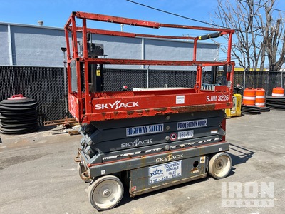 2018 Skyjack SJIII3226 Electric Scissor Lift