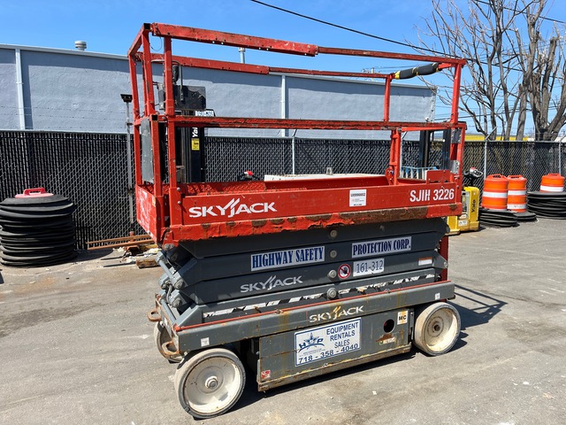 2018 Skyjack SJIII3226 Electric Scissor Lift