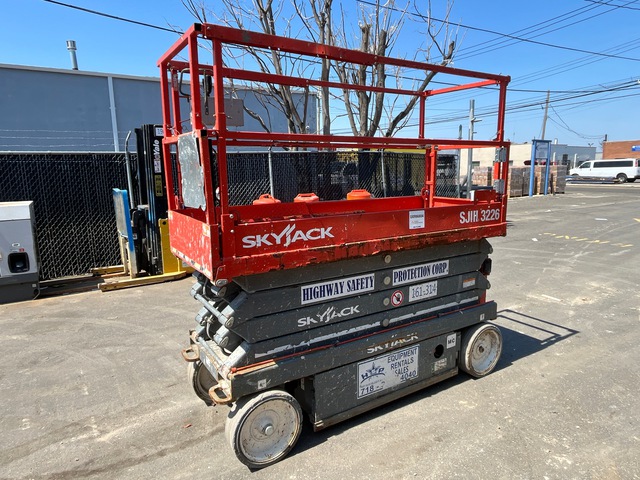2018 Skyjack SJIII3226 Electric Scissor Lift