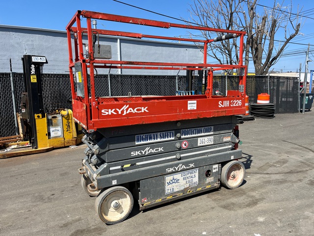 2018 Skyjack SJIII3226 Electric Scissor Lift