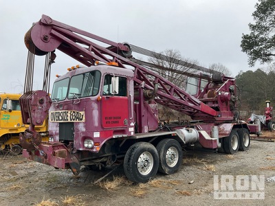 1982 Brute 250000 lb 8x4 Hydraulic Truck Crane (Inoperable)