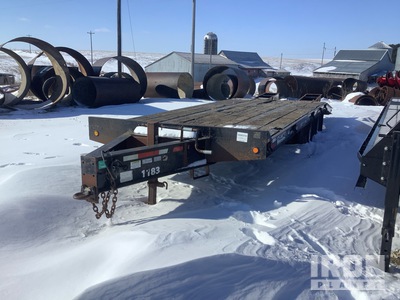 2010 Felling FT24-2LP 26 ft T/A Remolque Portamaquinaria