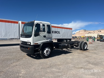 2001 Isuzu FTR 4x2 Cab and Chassis