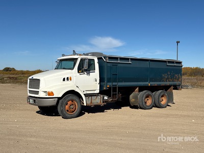 1997 Ford Louisville 6x4 Getreidetransporter