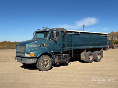 1997 Ford Louisville 6x4 Getreidetransporter