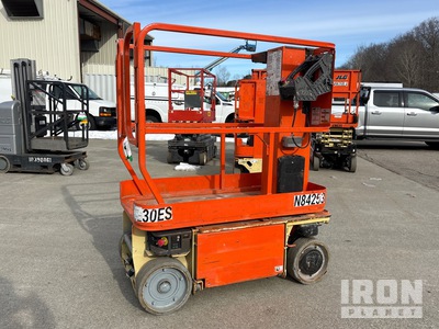 2014 JLG 1230ES Vertical Mast Lift