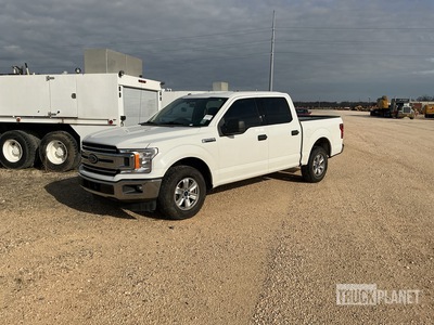 2018 Ford F-150 XLT 4x2 Crew Cab بيك اب