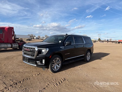 2021 GMC Yukon XL SLT 2WD SUV Sport Utility Vehicle