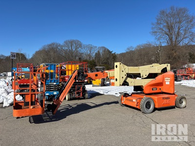 2014 JLG E400AJPN 2WD Electric Articulating Boom Lift