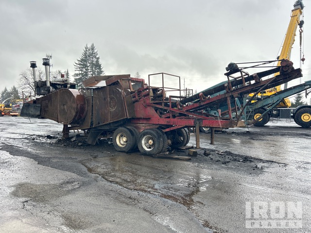 1960 Pioneer 5424 Portable Roll Crushing Plant in North Plains