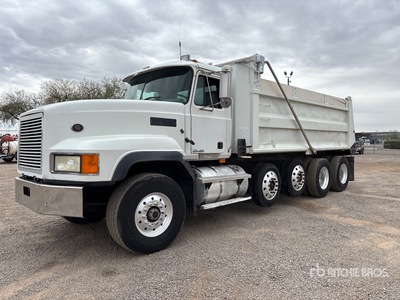 2000 Mack CL713 10x4 Simple 14 Quad/A Dump Truck