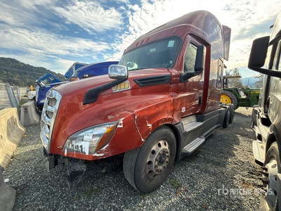 2020 Freightliner Cascadia 126 6x4 T/A Sleeper Truck Tractor (Inoperable)