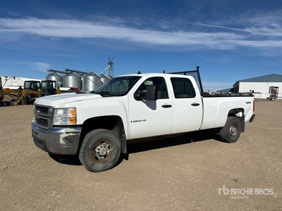 2008 Chevrolet Silverado 1500 4x4 Crew Cab Pickup