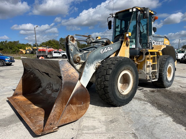 2019 John Deere 644K Wheel Loader 2019 John Deere 644K Wheel Loader