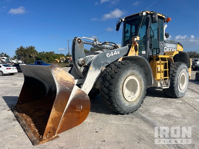 2018 John Deere 644 K Wheel Loader