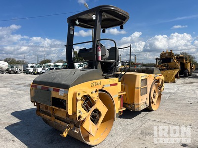 2015 Volvo DD70 Double Drum Roller