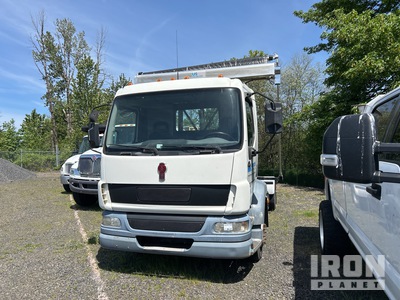2007 Kenworth T400 4x2 Hooklift Truck