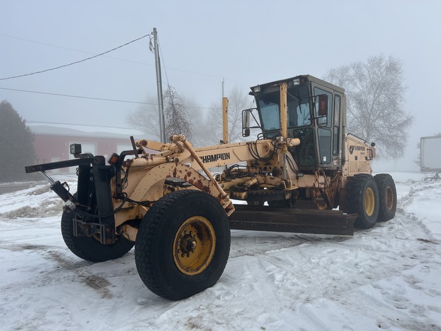 1999 Champion 740A VHP Motor Grader