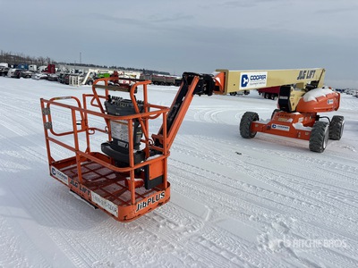 2018 JLG M600JP 4WD Hybrid Articulating Boom Lift
