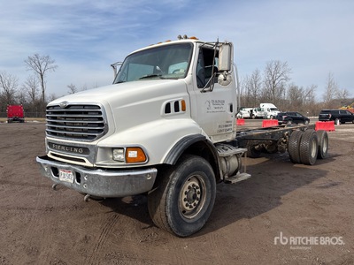 2007 Sterling LT9500 6x4 を見 Cab and Chassis