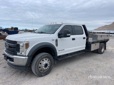 2019 Ford F-550 XL 4x4 Crew Cab شاحنة مسطحة