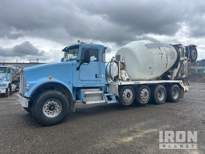 2007 Kenworth W900 12x4 Mixer Truck