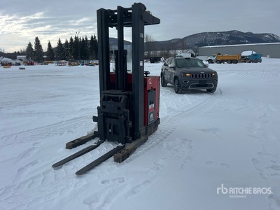 1993 Raymond 201-DR25TT 2500 lb Reach Truck