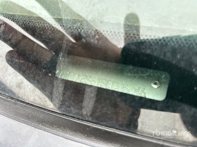 2011 Ford F-250 XL 4x2 Extended Cab Pickup