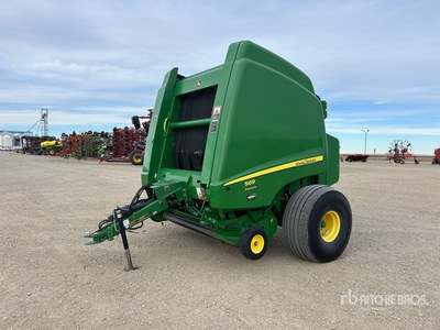 2014 John Deere 569 Premium Round Baler