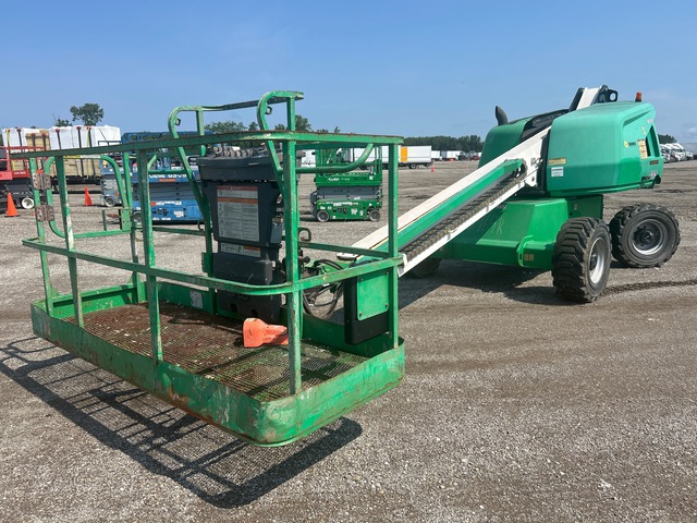 2015 JLG 400S 4WD Diesel Telescopic Boom Lift
