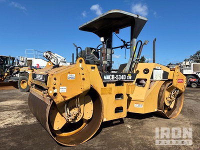 2004 Cat CB-534D XW Double Drum Roller