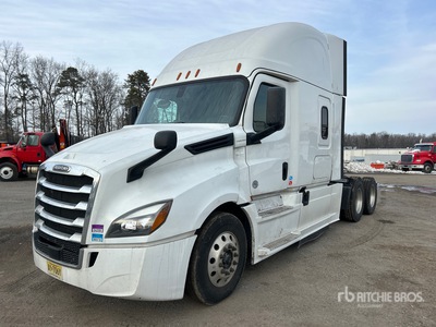 2018 Freightliner Cascadia 126 6x4 T/A Sleeper Truck Tractor