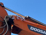 Hydraulics with Stick Cylinder
