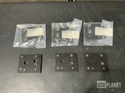 (53) Brighton Cromwell 10025289 Plate Spacers