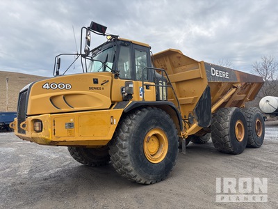 2011 John Deere 400D Articulated Dump Truck