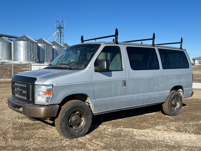 2012 Ford E-350 5 Passenger Van