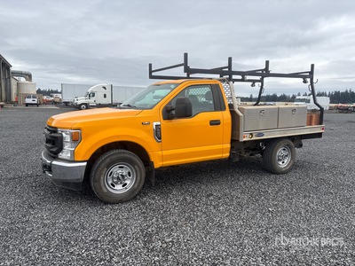 2021 Ford F-250 XL 4x2 Flatbed Truck