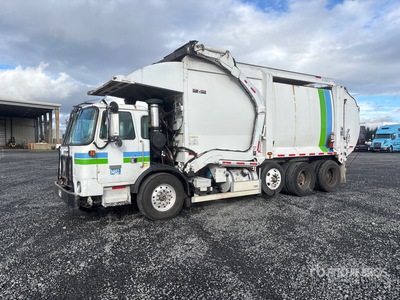 2011 Autocar Xpeditor WX Waste Collection Truck