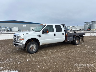 2010 Ford F-350 XLT 4x4 Crew Cab Pritsche-Lkw